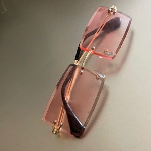 Women’s sun glasses